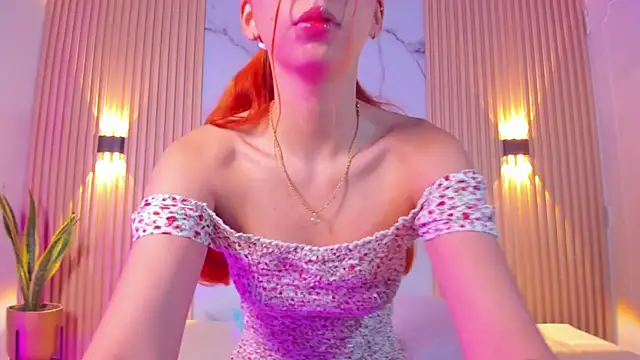 Snapshot of Alana_333 chatting on 10/24/25, 11:50 Alana 333 online show from 10/24/25, 11:50