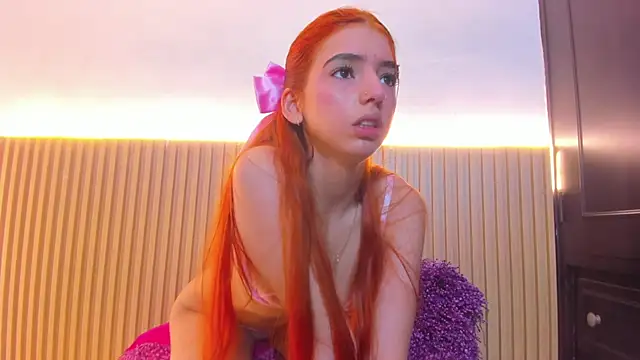 Snapshot of Alana_333 chatting on 12/18/25, 11:38 Alana 333 online show from 12/18/25, 11:38