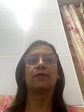 YadiraOrozco online show from 09/10/25, 08:42