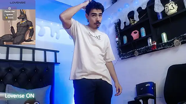 Snapshot of subarashi_ishi69 chatting on 12/02/25, 05:30 subarashi ishi69 online show from 12/02/25, 05:30