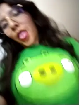 Regina Shine online show from 03/25/26, 03:23