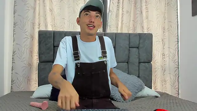 Maikol Ortiz online show from 01/13/26, 02:11