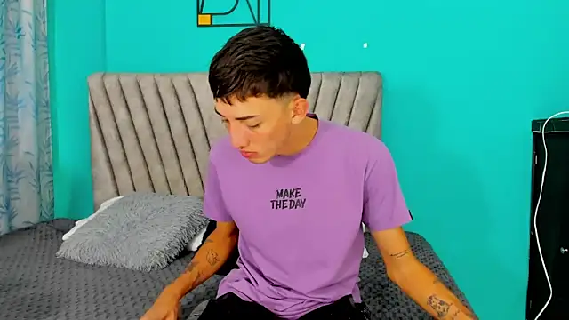 Maikol Ortiz online show from 04/01/26, 12:28