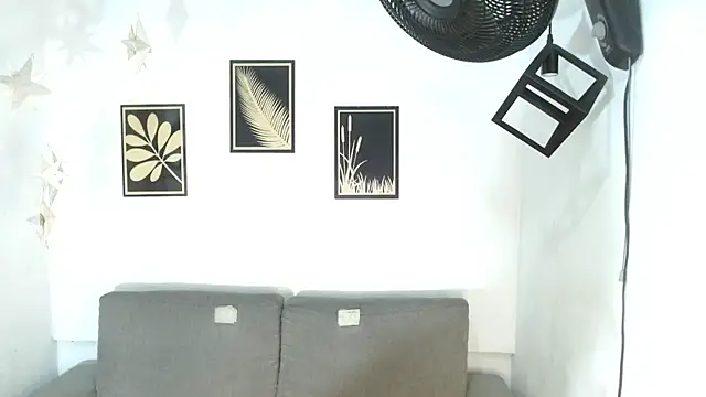 Snapshot of criss_zuri chatting on 09/11/25, 11:32 criss zuri online show from 09/11/25, 11:32