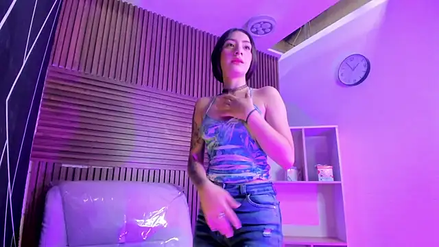 AlliceCopper online show from 11/11/25, 02:39