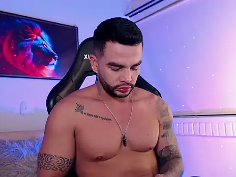 Bruno De Lucaa  online show from 12/19/25, 02:40