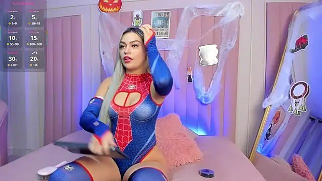 milaowens online show from 10/17/25, 12:30