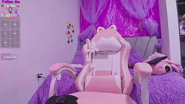 MeganRouss74 online show from 11/13/25, 11:09