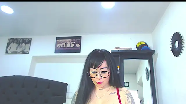 Vicky hotmilf online show from 09/19/25, 11:11