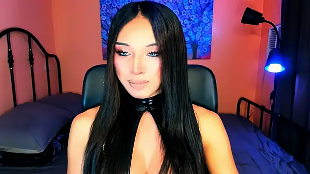 Snapshot of xUrGoddess_Bellax chatting on 11/30/25, 12:58 xUrGoddess Bellax online show from 11/30/25, 12:58