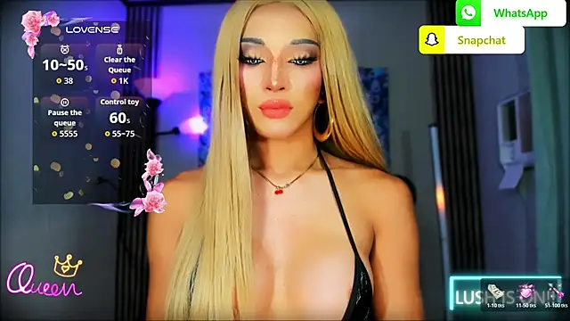 Snapshot of xUrGoddess_Bellax chatting on 06/09/26, 01:28 xUrGoddess Bellax online show from 06/09/26, 01:28