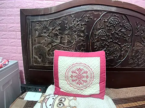 Thu yaha online show from 03/19/26, 04:44