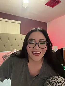 MyHoneyFrida online show from 11/26/25, 04:02