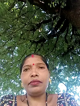 Snapshot of Jivika_Jaiswal chatting on 10/02/25, 03:57 Jivika Jaiswal online show from 10/02/25, 03:57