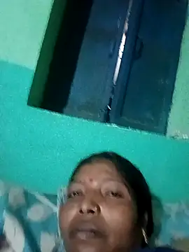 Snapshot of Jivika_Jaiswal chatting on 10/13/25, 12:49 Jivika Jaiswal online show from 10/13/25, 12:49