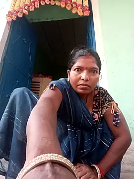 Snapshot of Jivika_Jaiswal chatting on 10/16/25, 01:17 Jivika Jaiswal online show from 10/16/25, 01:17