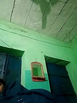 Snapshot of Jivika_Jaiswal chatting on 10/19/25, 12:00 Jivika Jaiswal online show from 10/19/25, 12:00