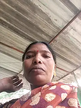 Snapshot of Jivika_Jaiswal chatting on 10/24/25, 03:14 Jivika Jaiswal online show from 10/24/25, 03:14