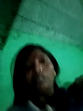 Snapshot of Jivika_Jaiswal chatting on 10/28/25, 09:28 Jivika Jaiswal online show from 10/28/25, 09:28