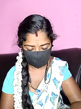 tamilammukuttyy online show from 11/13/25, 02:43