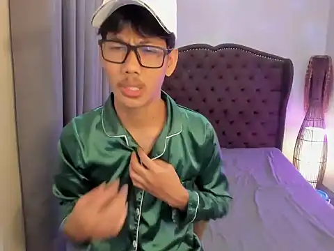 fucking hot2 online show from 01/15/26, 02:49