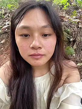 mai-xinh online show from 12/21/25, 04:52