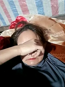 xinhxinhcute online show from 01/17/26, 12:37