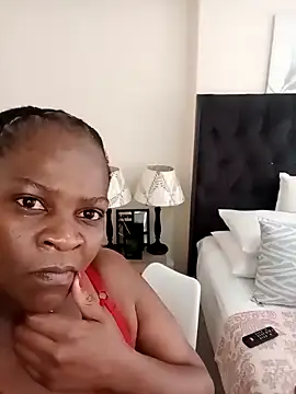 Creamy Chocolatex online show from 12/01/25, 07:13