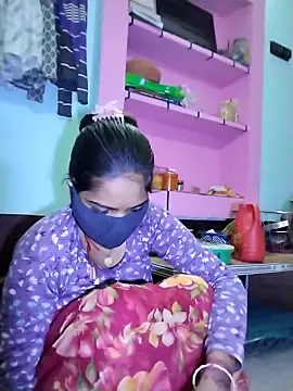 Snapshot of Bebo_Sweety143 chatting on 11/09/25, 03:49 Bebo Sweety143 online show from 11/09/25, 03:49