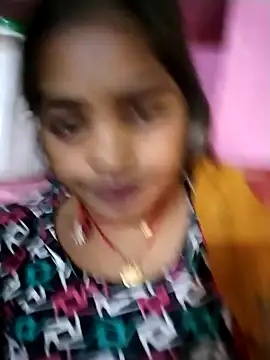 Snapshot of Bebo_Sweety143 chatting on 11/12/25, 10:48 Bebo Sweety143 online show from 11/12/25, 10:48