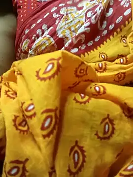 Snapshot of desi_boudi87 chatting on 09/09/25, 05:45 desi boudi87 online show from 09/09/25, 05:45