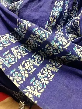 Snapshot of desi_boudi87 chatting on 09/28/25, 10:59 desi boudi87 online show from 09/28/25, 10:59