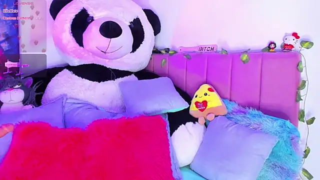 LindaWz  online show from 03/08/26, 07:34