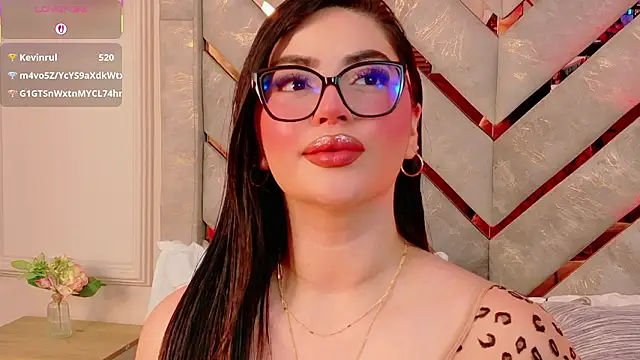 Catalina-Malave online show from 03/18/26, 06:05