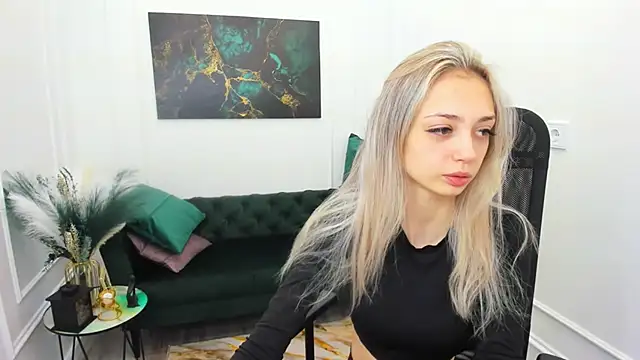 EmilyGraydis online show from 02/28/26, 07:37