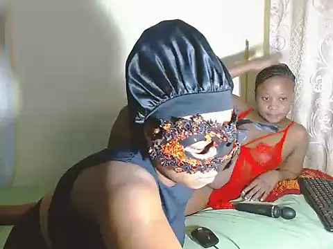 JuicyMellow21 online show from 09/09/25, 01:49