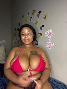 Snapshot of JuicyMellow21 chatting on 02/24/26, 11:25 JuicyMellow21 online show from 02/24/26, 11:25