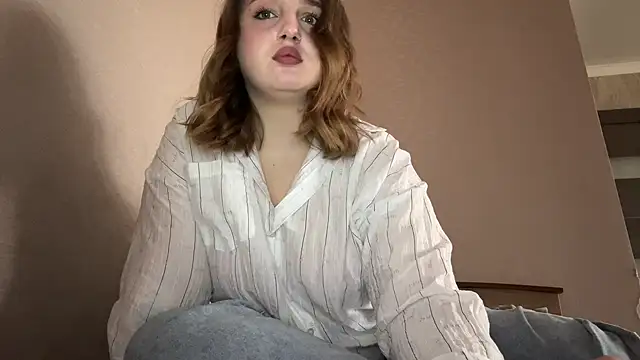 Snapshot of IvyGlimpse chatting on 09/12/25, 10:26 IvyGlimpse online show from 09/12/25, 10:26