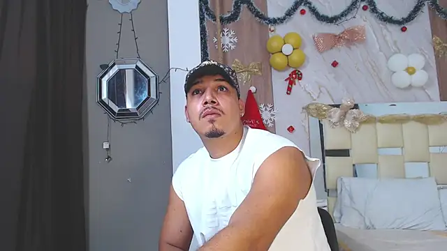 taylor collins  online show from 12/15/25, 11:09