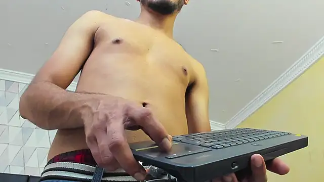 Boss Domiinator online show from 02/01/26, 12:26