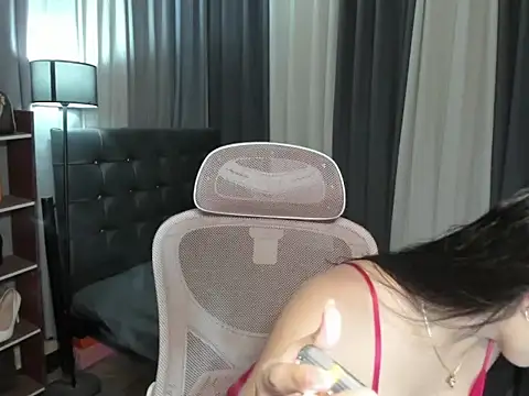 Seductive Margaux online show from 03/10/26, 05:45