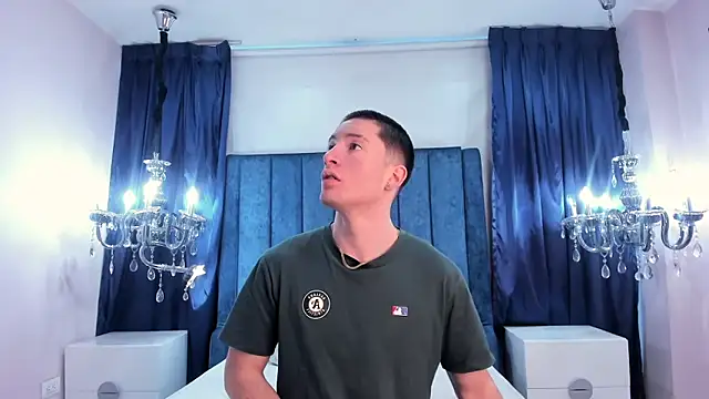 HunterHeat  online show from 11/08/25, 12:16