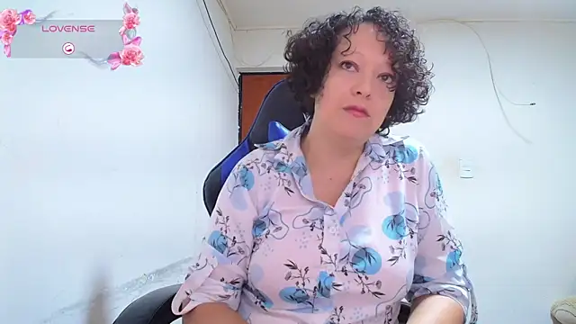 Miss Oriana online show from 10/27/25, 11:20