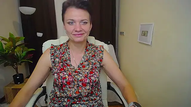 AvaSaturnian online show from 09/09/25, 12:05