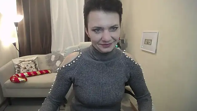 AvaSaturnian online show from 12/15/25, 07:45