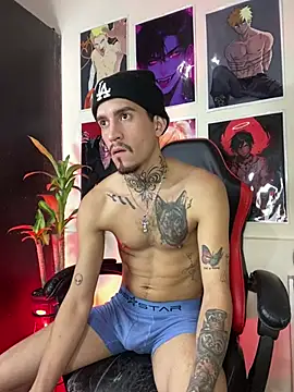 Snapshot of dilan_abraham12 chatting on 06/14/26, 04:25 dilan abraham12 online show from 06/14/26, 04:25