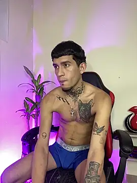 Snapshot of dilan_abraham12 chatting on 06/20/26, 07:55 dilan abraham12 online show from 06/20/26, 07:55