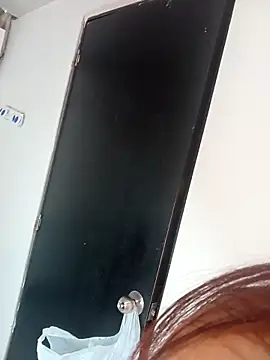 Snapshot of MissDiabla_ chatting on 10/01/25, 02:17 MissDiabla online show from 10/01/25, 02:17