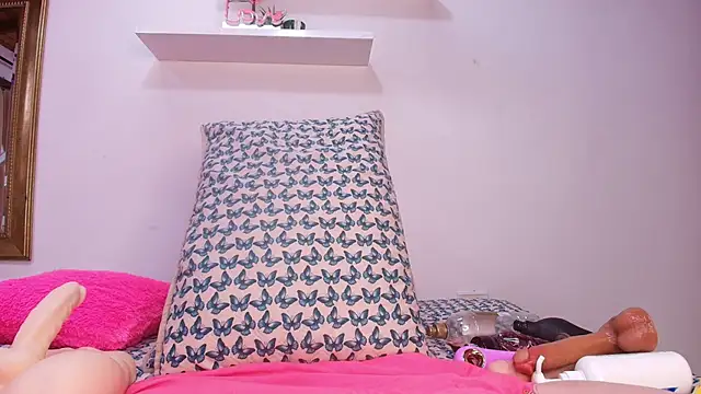 sweegirl69 online show from 09/22/25, 11:56