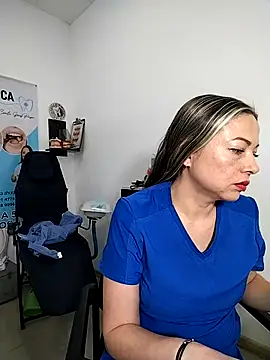 Madisson-04  online show from 11/27/25, 06:32